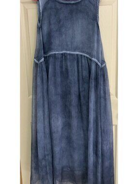 Fincati blue maxi dress size M denim look Flowing Sleeveless 36" Bust